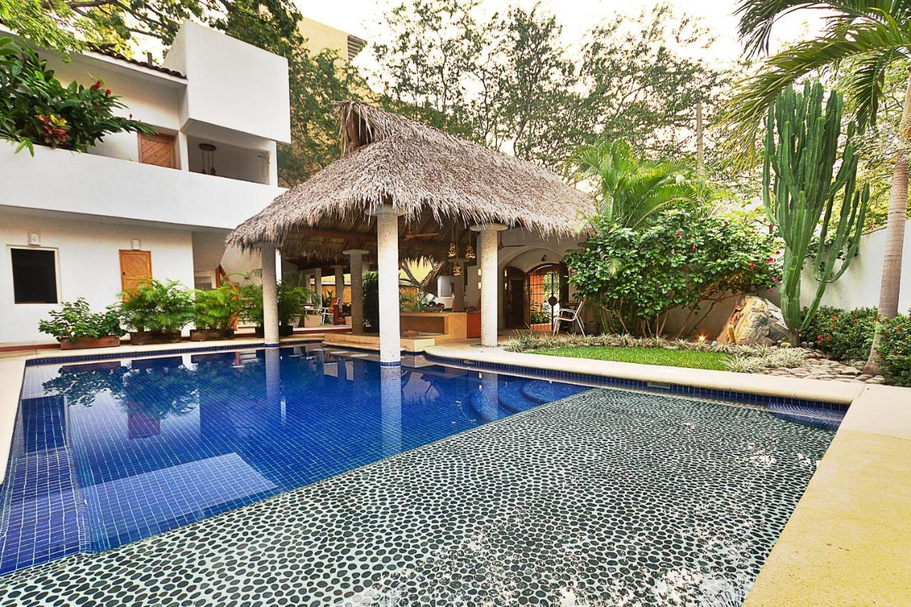 Villas Naomi Zihuatanejo Bagian luar foto
