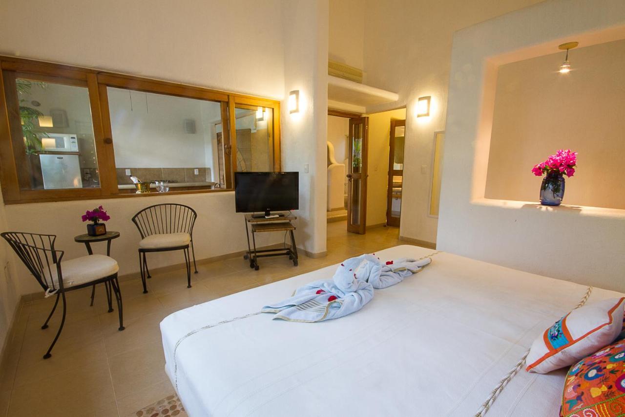 Villas Naomi Zihuatanejo Bagian luar foto