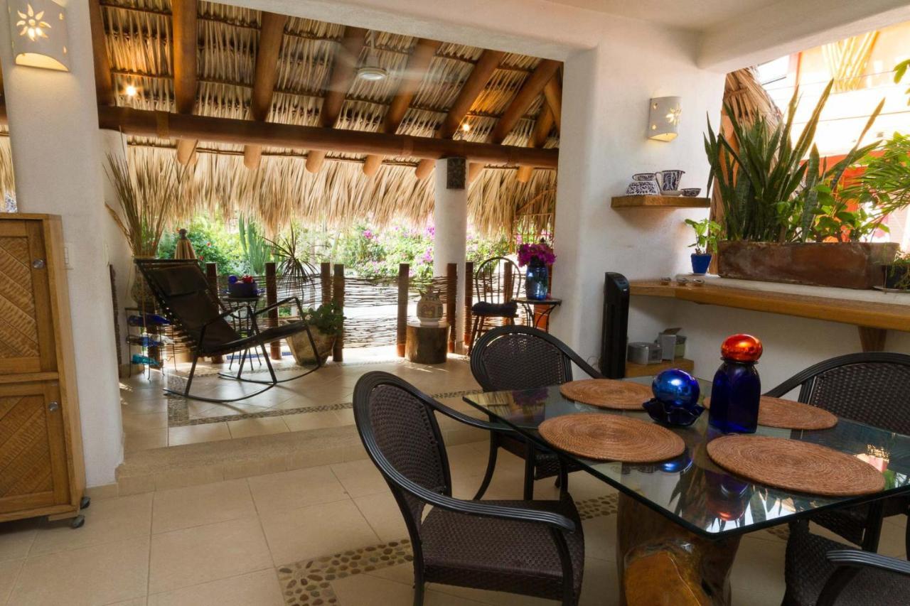 Villas Naomi Zihuatanejo Bagian luar foto